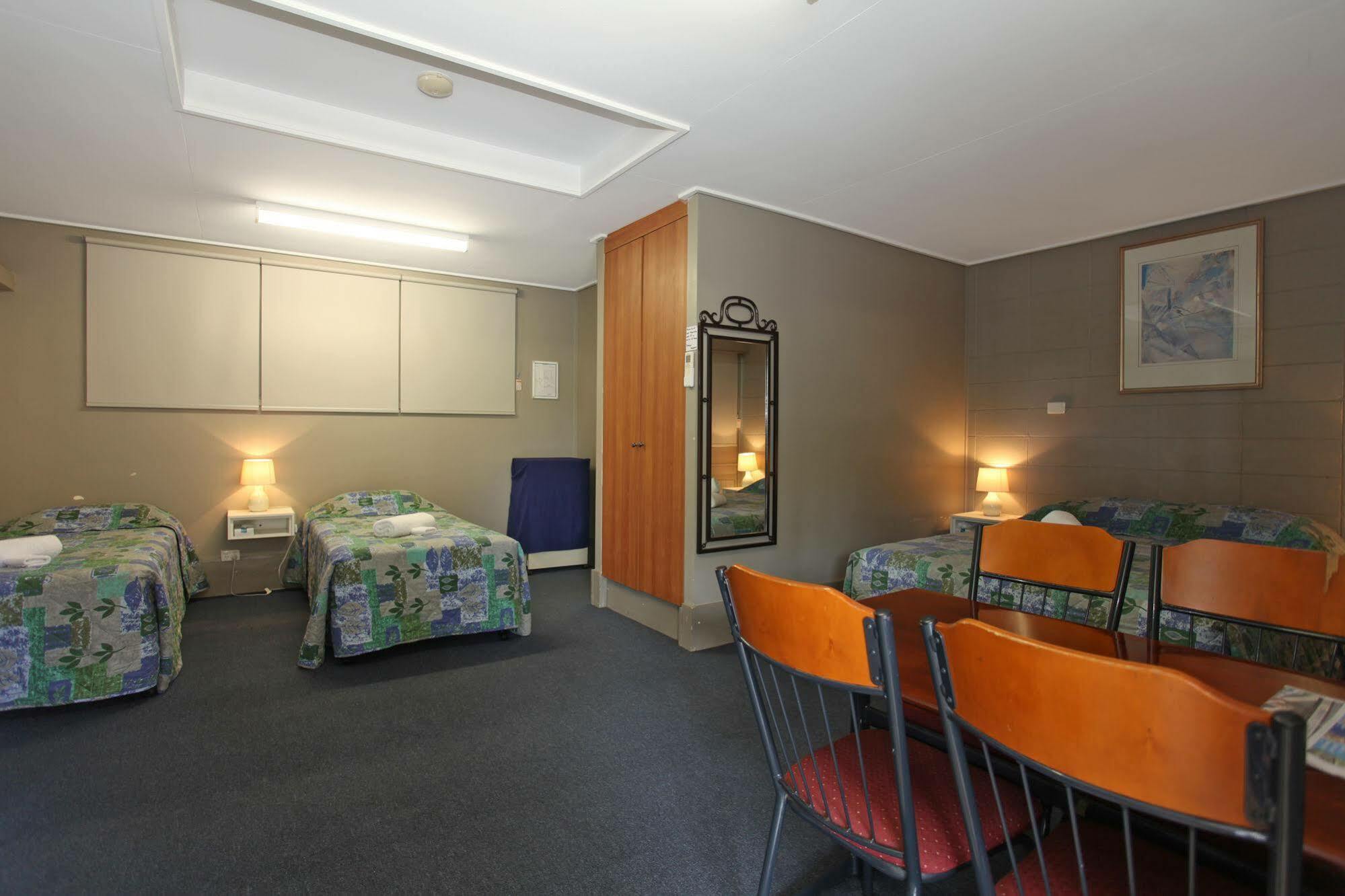 Sarina Tandara Hotel Motel المظهر الخارجي الصورة
